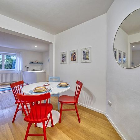 Centrally Located Apartment With Parking Space Caldaro Kültér fotó