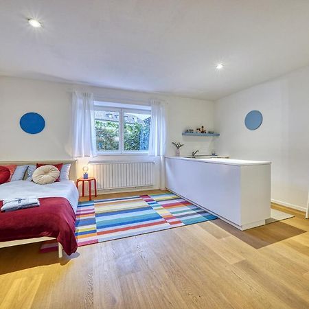 Centrally Located Apartment With Parking Space Caldaro Kültér fotó