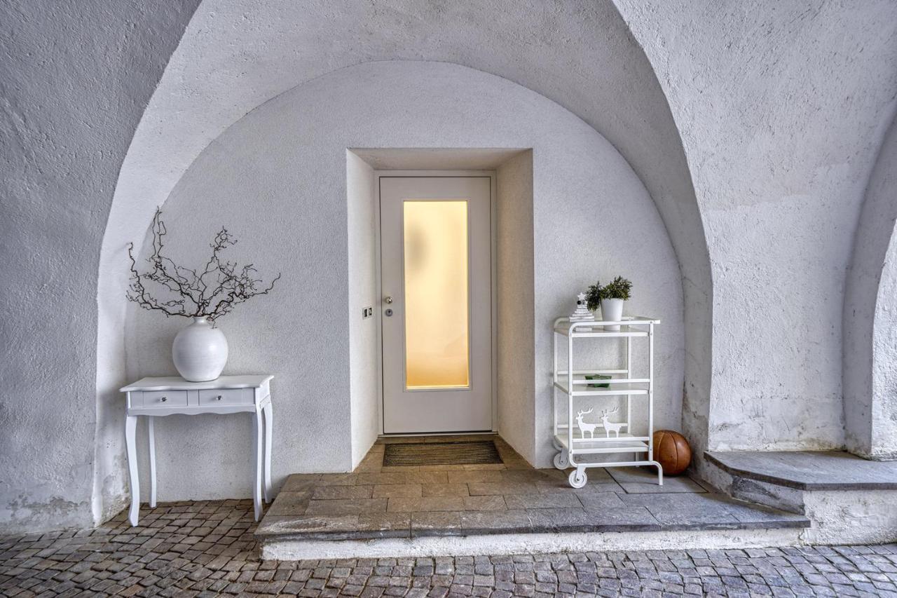 Centrally Located Apartment With Parking Space Caldaro Kültér fotó